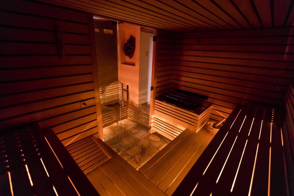 Hotel Collini Pinzolo Extérieur photo
